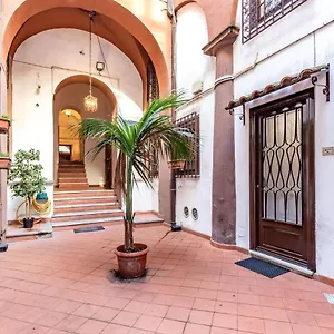 Lovely Ground Floor Colosseo Wi-fi Ac Apartamento